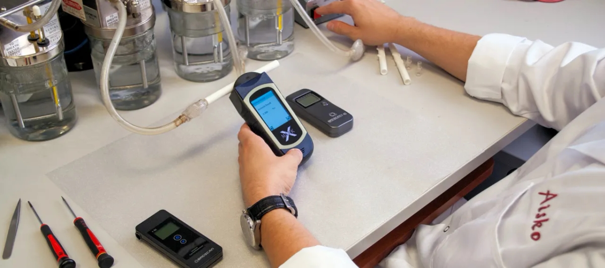 Na czym polega kalibracja alkomatu i dlaczego jest tak ważna?