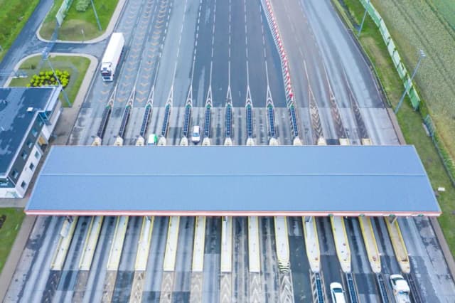 Gdzie zapłacić za autostradę A2? Oto miejsca i metody płatności