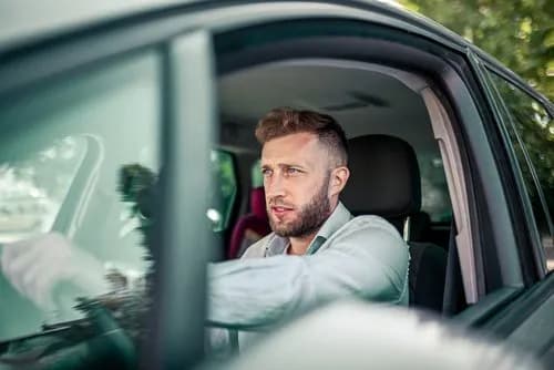 Czy można płacić gotówką na autostradzie A1? Oto, co musisz wiedzieć